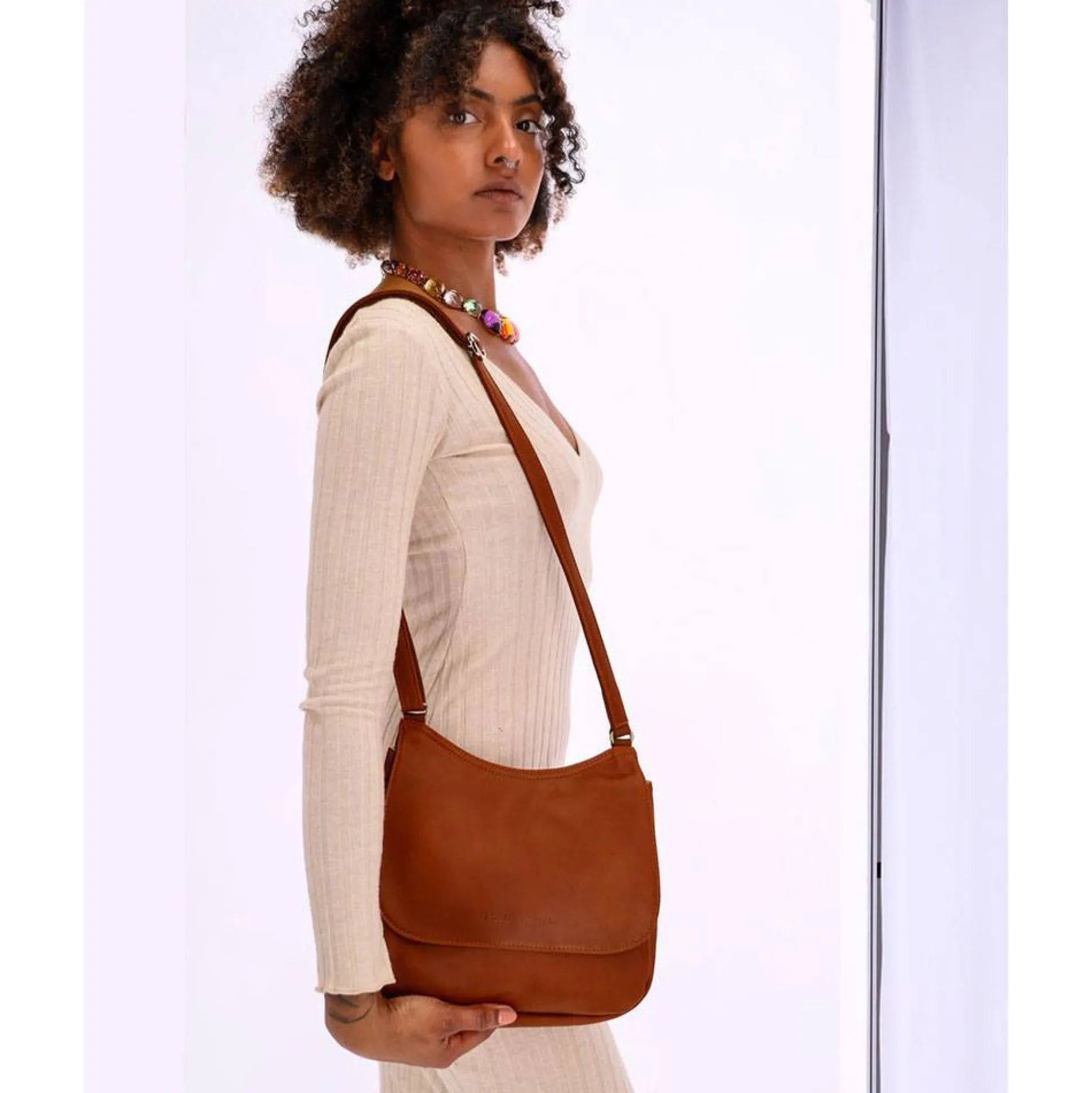 Les Ateliers Foures Petit sac a rabat Artemis compact Baroudeuse*Femme Sacs Bandoulière
