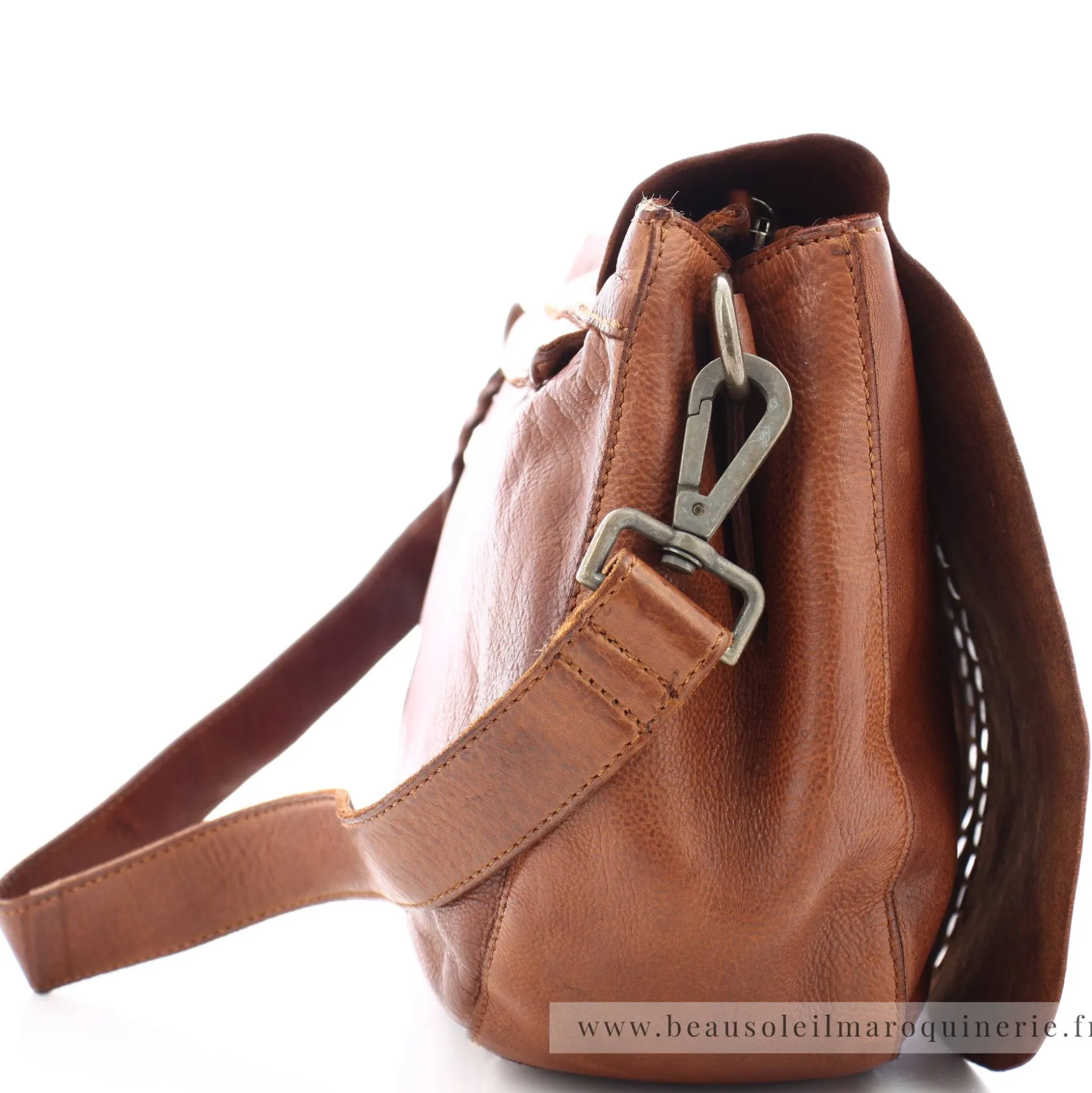 Biba Sac besace porte epaule Hancock rabat cloute grand format*Femme Sacs Bandoulière