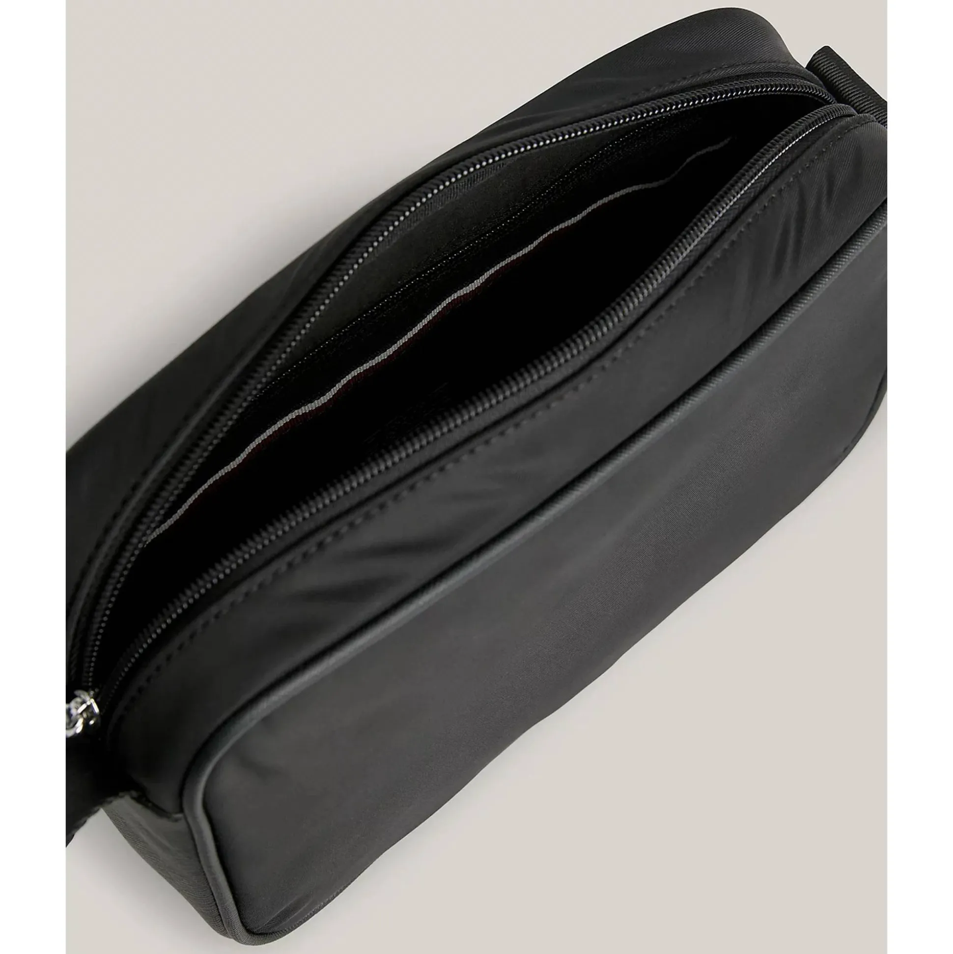Tommy Hilfiger Sac reporter Urban Zippe*Homme Sacoches Homme